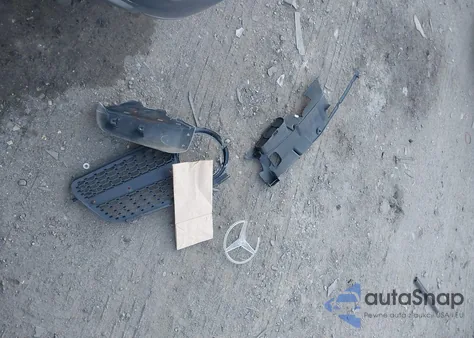 2014 Mercedes-Benz C 300 Sport 4Matic from USA, damaged, VIN WDDGF8AB5ER307393